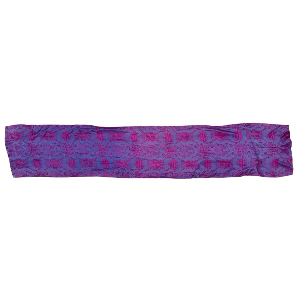 Purple & Pink 100% Silk Jacquard Wrap / Scarf – 55” x 10.5” - Picture 4 of 4
